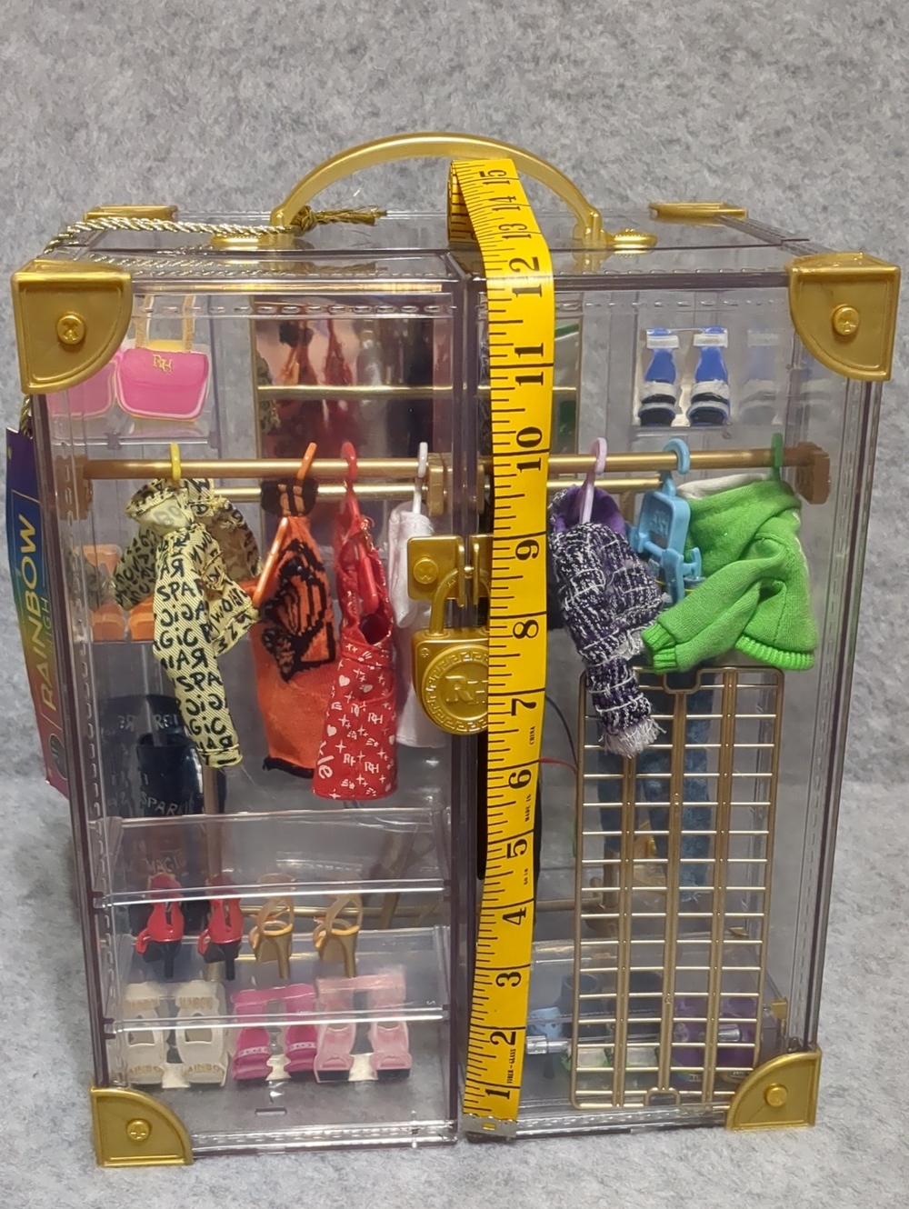 Rainbow High Deluxe Fashion Closet Clothes Shoes Accessories Lot - Picture 12 of 15